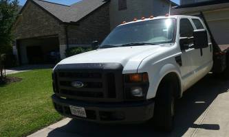 2008 Ford F350 Crew Cab (4 doors)