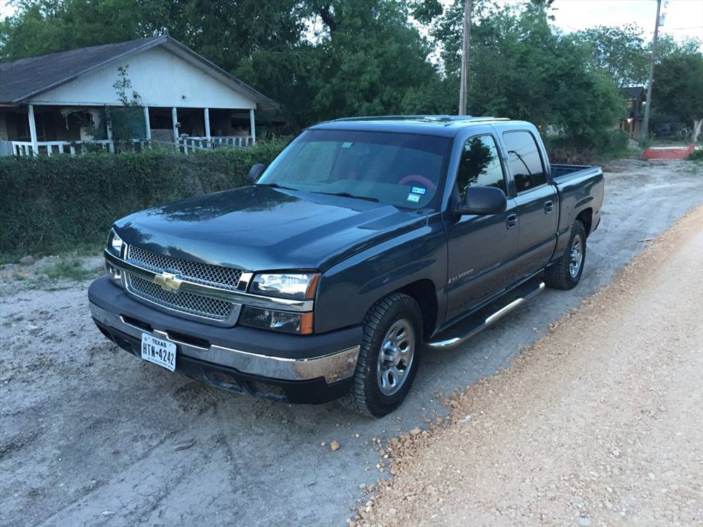 2006 Chevrolet Silverado Crew Cab (4 doors)