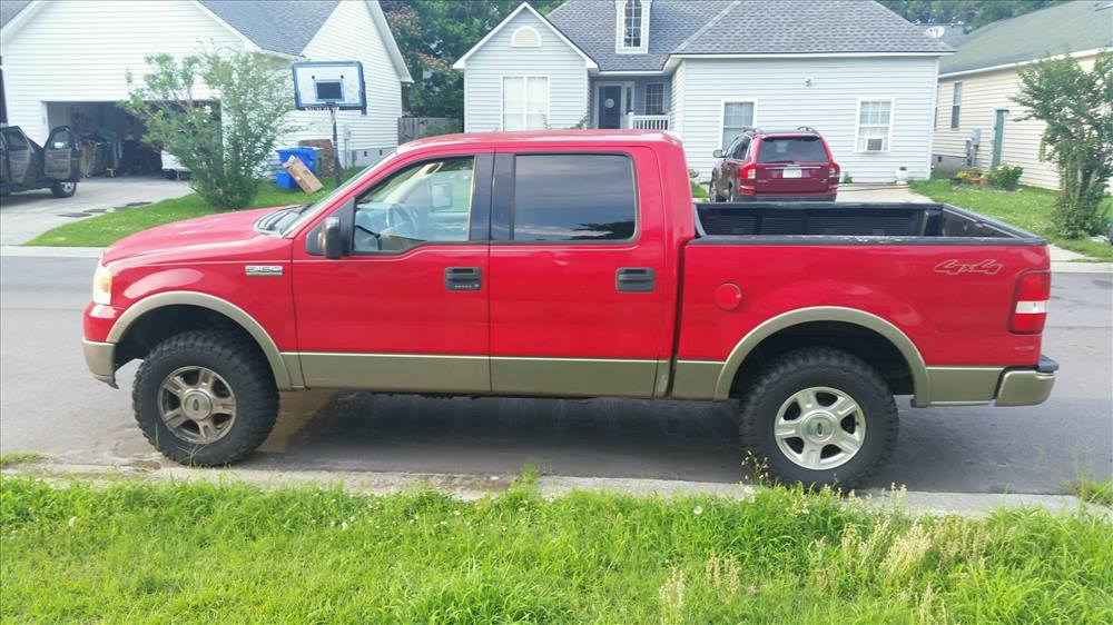 2004 Ford F150 Crew Cab (4 doors)