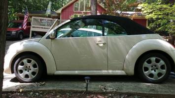 2003 Volkswagen New Beetle Convertible