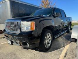 2011 GMC Sierra Crew Cab (4 doors)