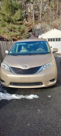 2012 Toyota Sienna