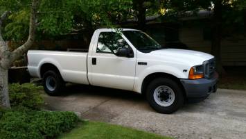 2001 Ford F350 Regular Cab (2 doors)