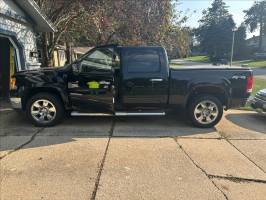 2010 GMC Sierra Crew Cab (4 doors)