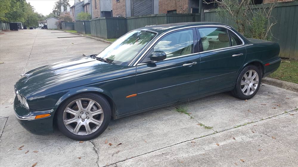 Image of 2004 Jaguar XJ8 2004 Jaguar XJ8