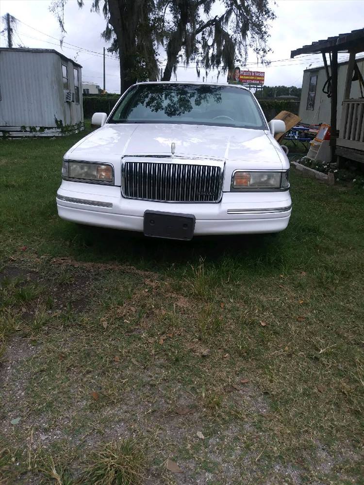 1995 Lincoln Town Car