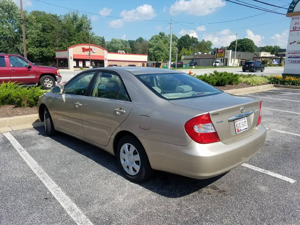 Image of 2004 Toyota Camry 2004 Toyota Camry