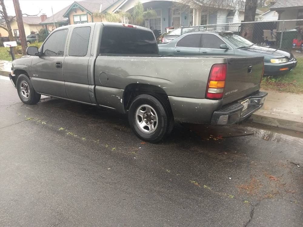 Image of 2001 Chevrolet Silverado Extended Cab (4 doors) 2001 Chevrolet Silverado Extended Cab (4 doors)