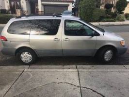 2002 Toyota Sienna