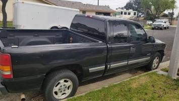 2002 Chevrolet Silverado Extended Cab (4 doors)