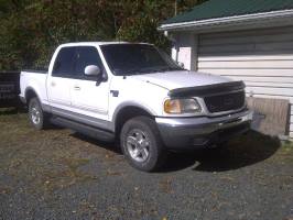 2001 Ford F150 Crew Cab (4 doors)
