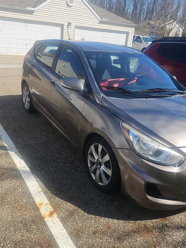 2013 Hyundai Accent Hatchback