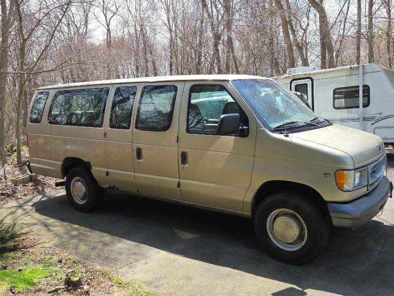 2000 Ford Econoline