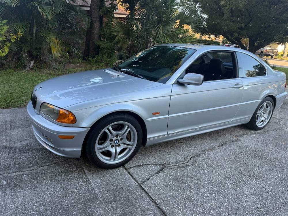 2001 BMW 330 Coupe