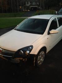 2008 Saturn Astra Hatchback (4 doors)