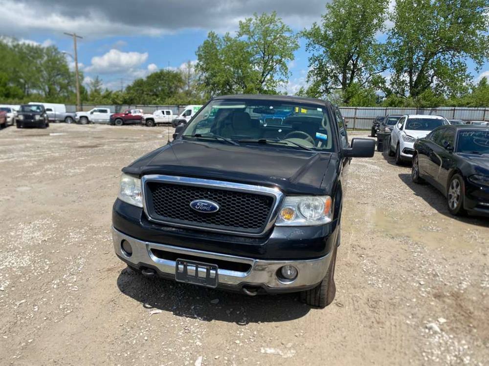 2007 Ford F150 Extended Cab (4 doors)
