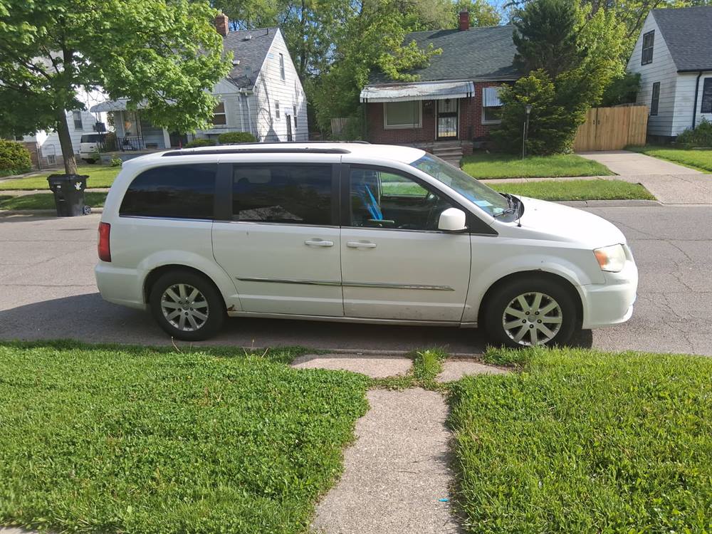 2013 Chrysler Town & Country
