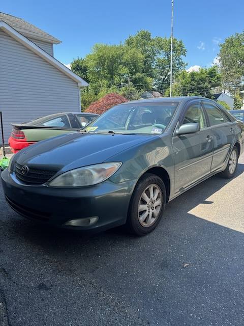 2004 Toyota Camry