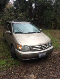 2001 Toyota Sienna
