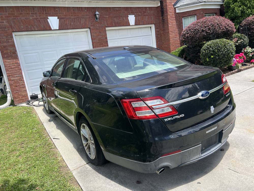2015 Ford Taurus