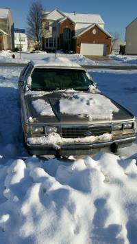 1991 Ford Crown Victoria Sedan