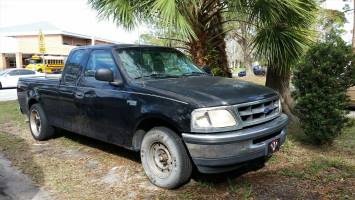 1998 Ford F150 Extended Cab (3 doors)