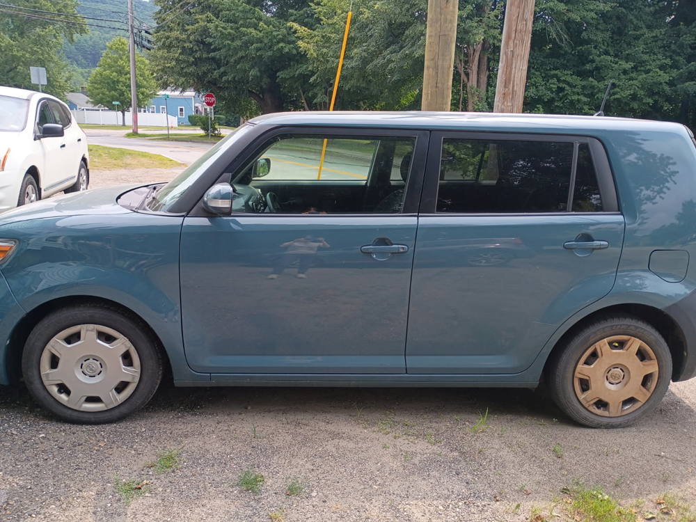 2009 Toyota Scion
