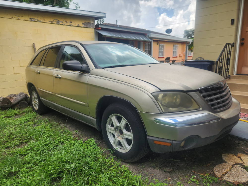 2004 Chrysler Pacifica