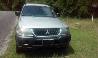 2003 Mitsubishi Montero