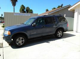 2004 Ford Explorer