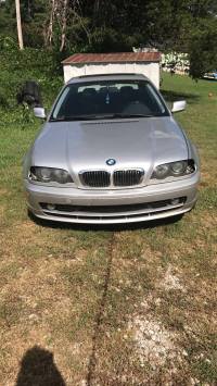 2002 BMW 325 Coupe