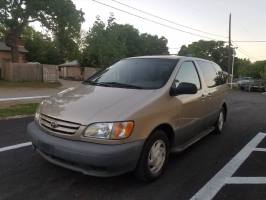 2001 Toyota Sienna