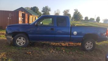2003 Chevrolet Silverado Extended Cab (4 doors)